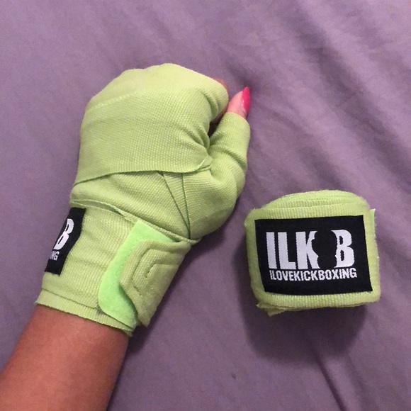 Boxing Wrap - Picture 1 of 3